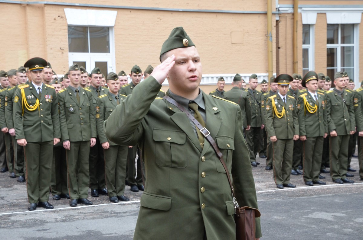 19 апреля военная