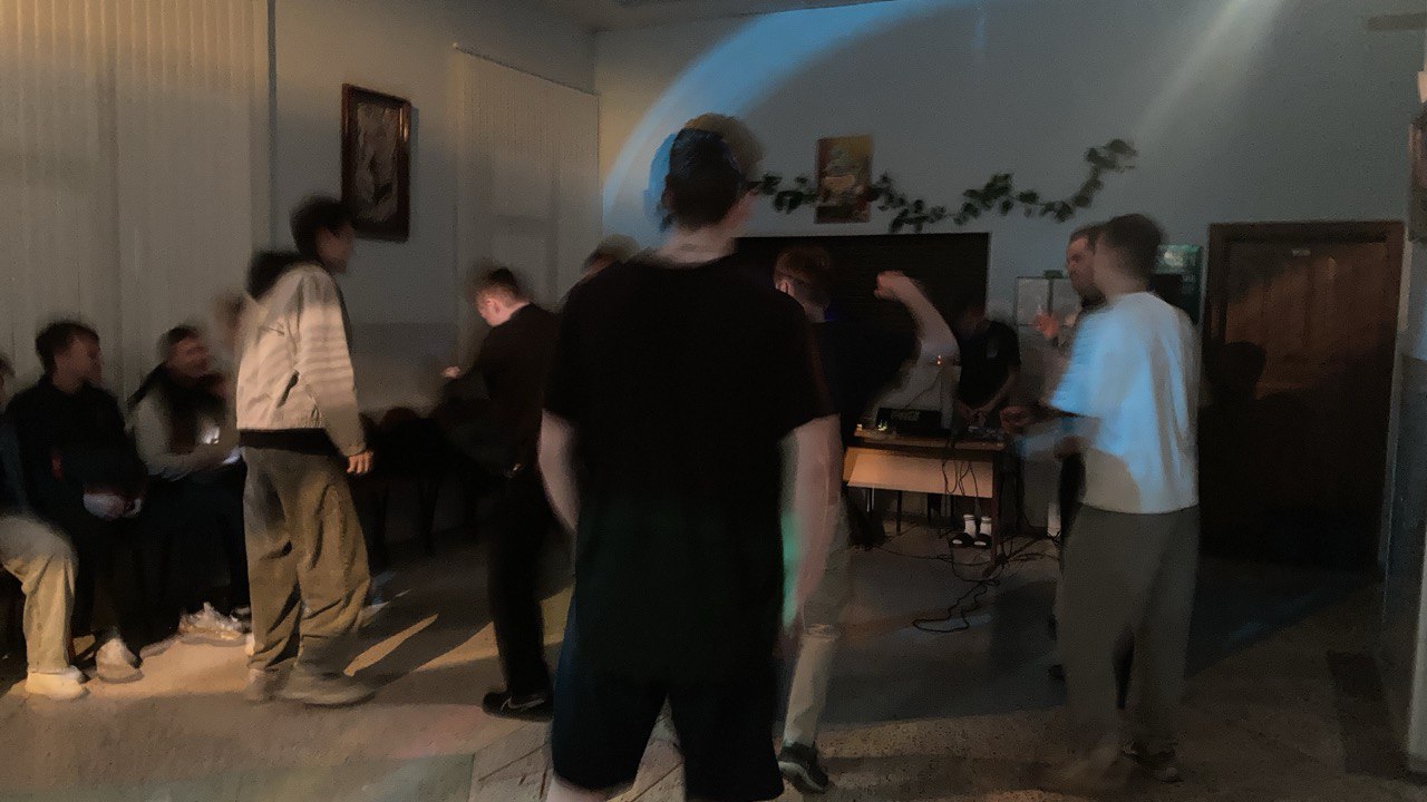 27